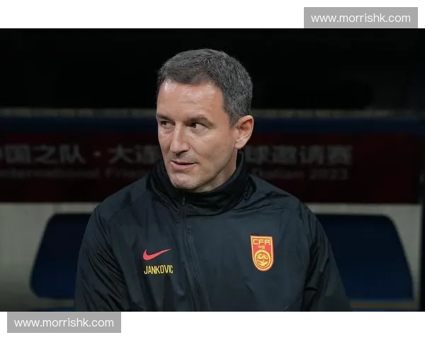 以上港足球队为核心推动，探索香港足球崛起的机遇与挑战